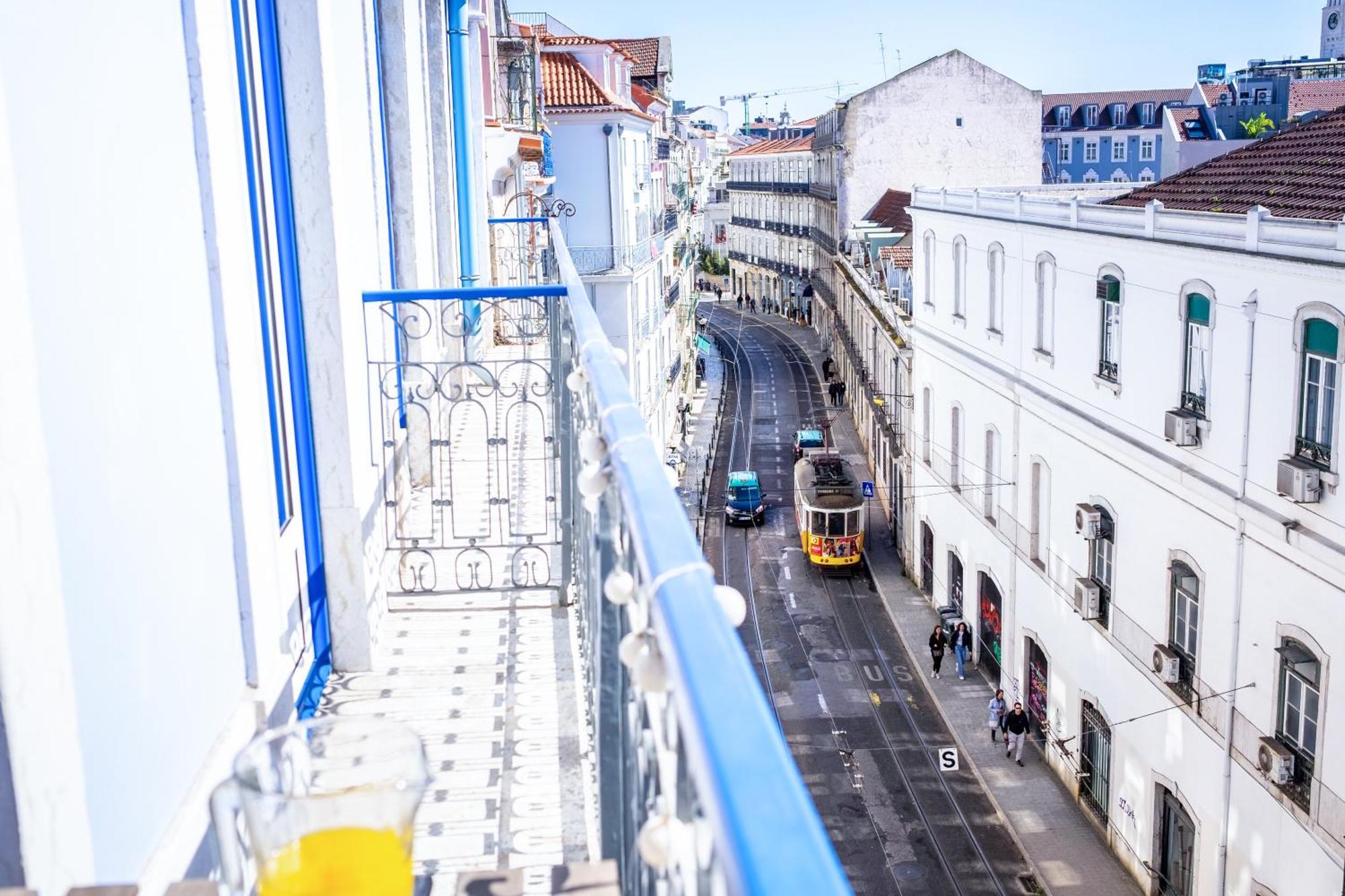 Luxury Apartment Near Cais Do Sodre Lisboa Exterior foto